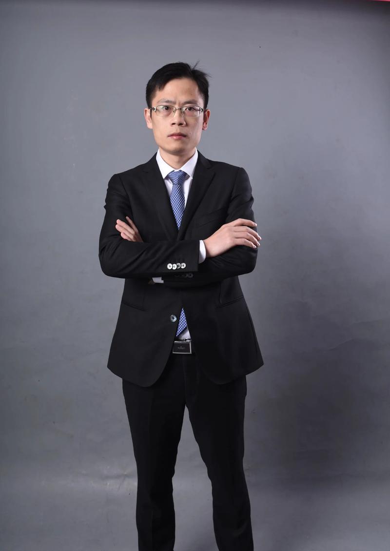 卓楼泰 商务拓展总监